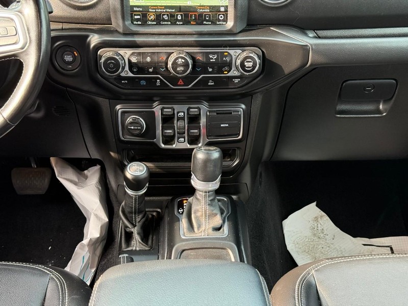 Jeep Wrangler 4xe Vehicle Image 18