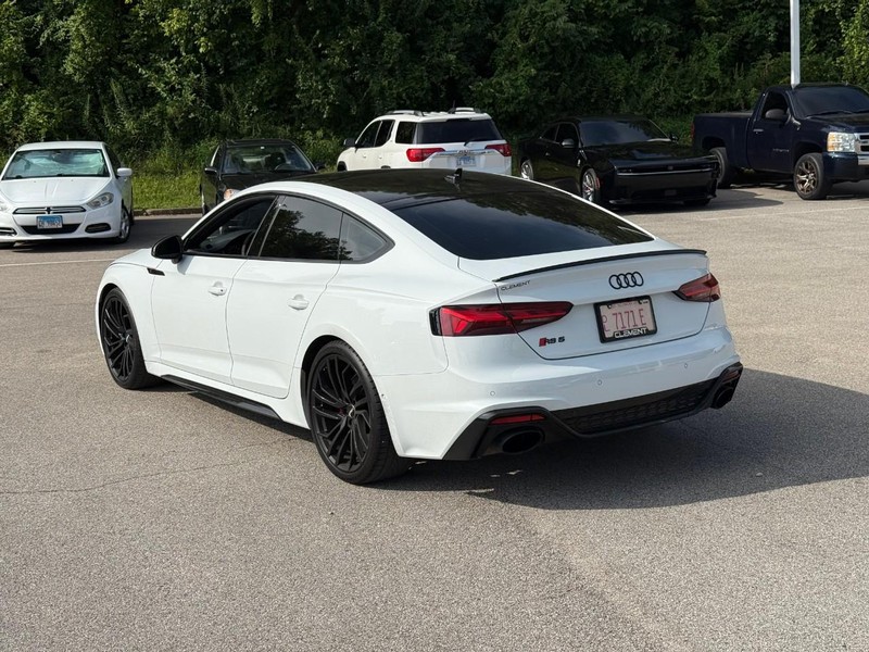 Audi RS 5 Sportback Vehicle Image 04