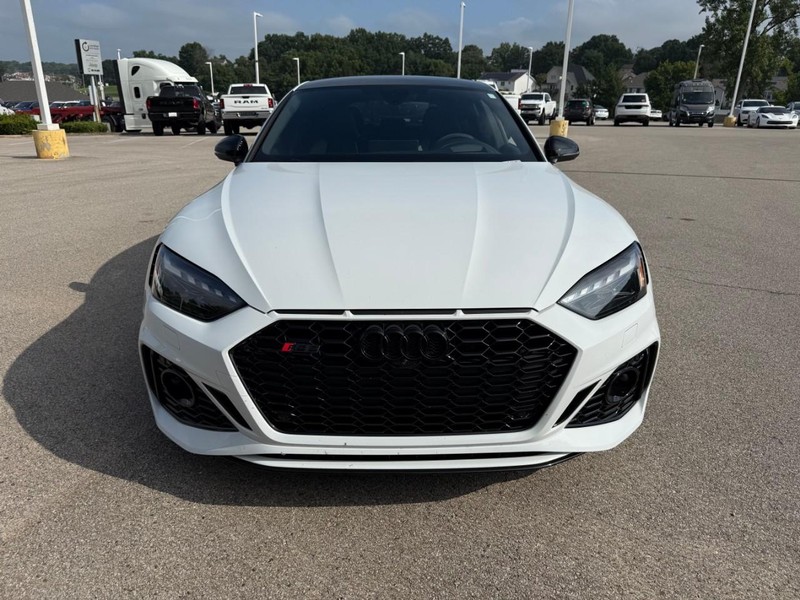 Audi RS 5 Sportback Vehicle Image 12