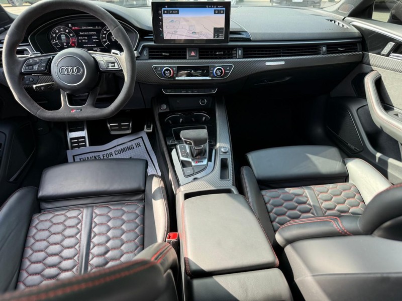 Audi RS 5 Sportback Vehicle Image 14