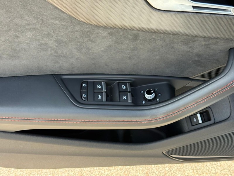 Audi RS 5 Sportback Vehicle Image 19