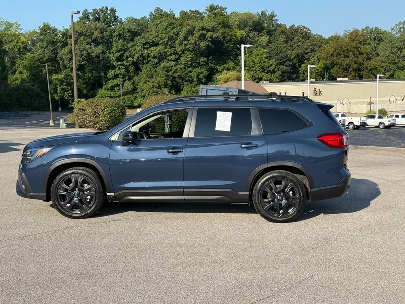 Subaru Ascent Vehicle Image 03