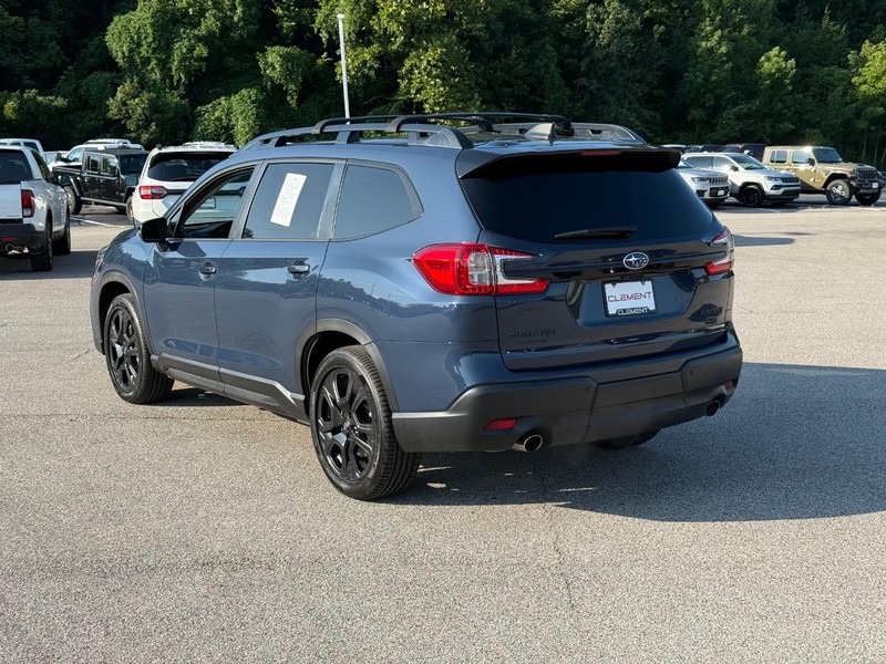 Subaru Ascent Vehicle Image 04