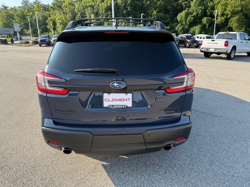 Subaru Ascent Vehicle Image 09