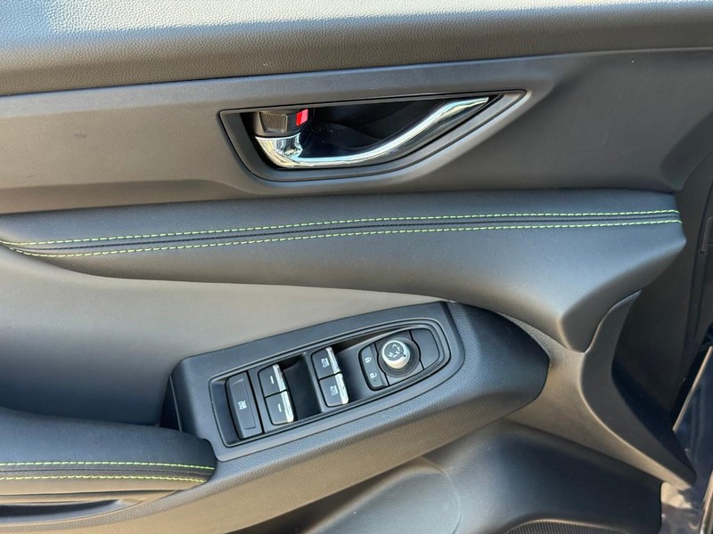 Subaru Ascent Vehicle Image 21