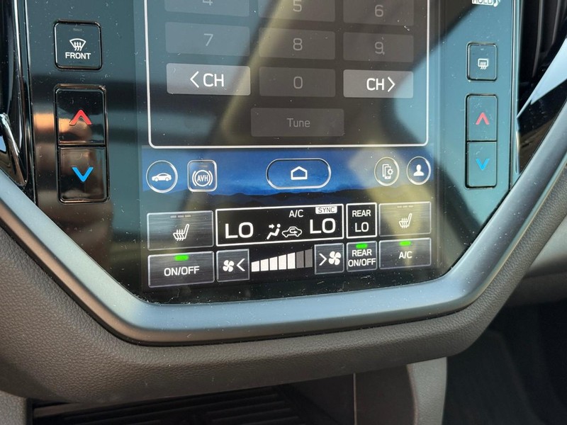 Subaru Ascent Vehicle Image 29