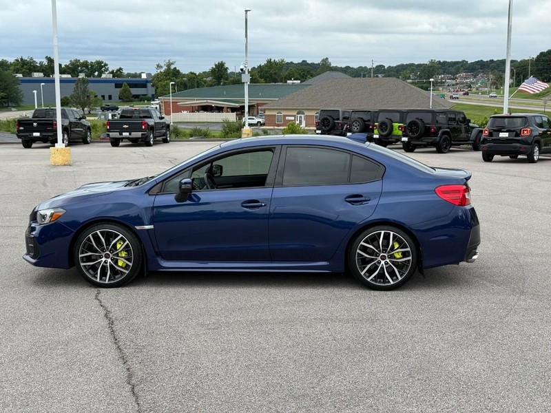 Subaru WRX Vehicle Image 03
