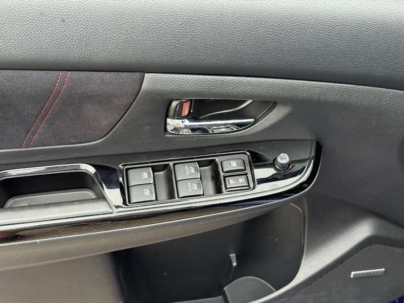 Subaru WRX Vehicle Image 19