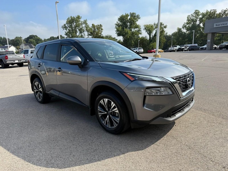 Nissan Rogue Vehicle Image 12