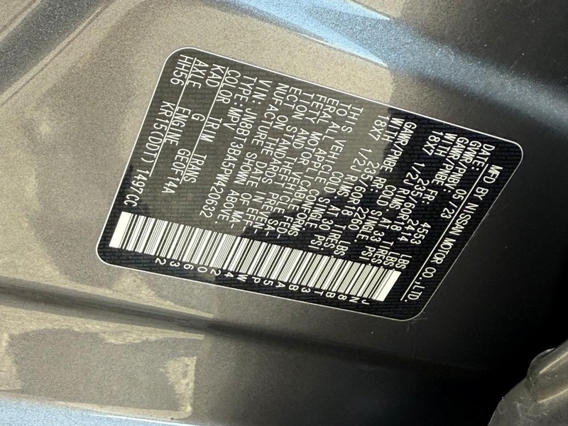 Nissan Rogue Vehicle Image 30