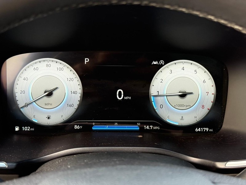 Hyundai Santa Fe Vehicle Image 26