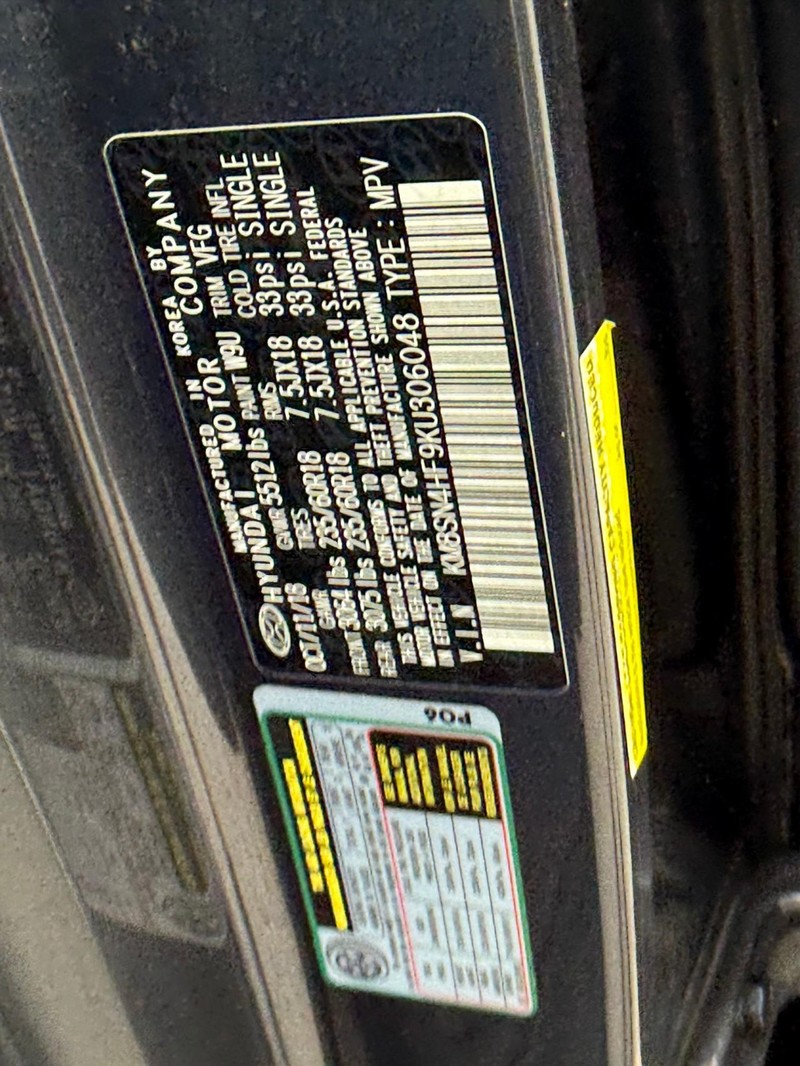 Hyundai Santa Fe XL Vehicle Image 31