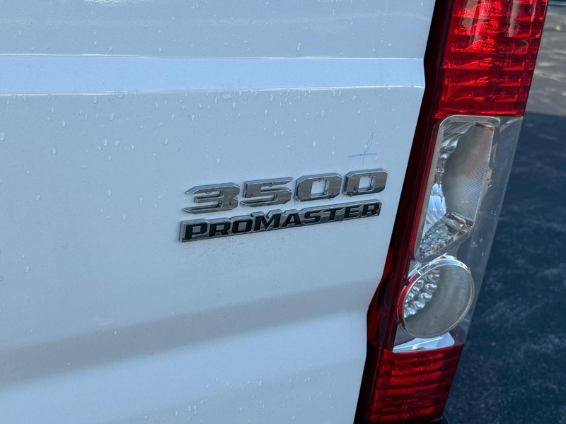 Ram ProMaster Cargo Van Vehicle Image 07