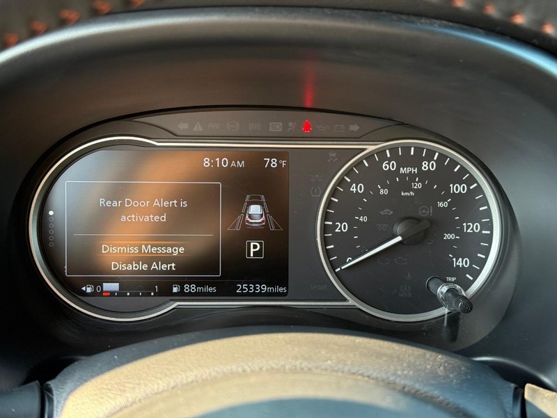 Nissan Kicks Vehicle Image 25