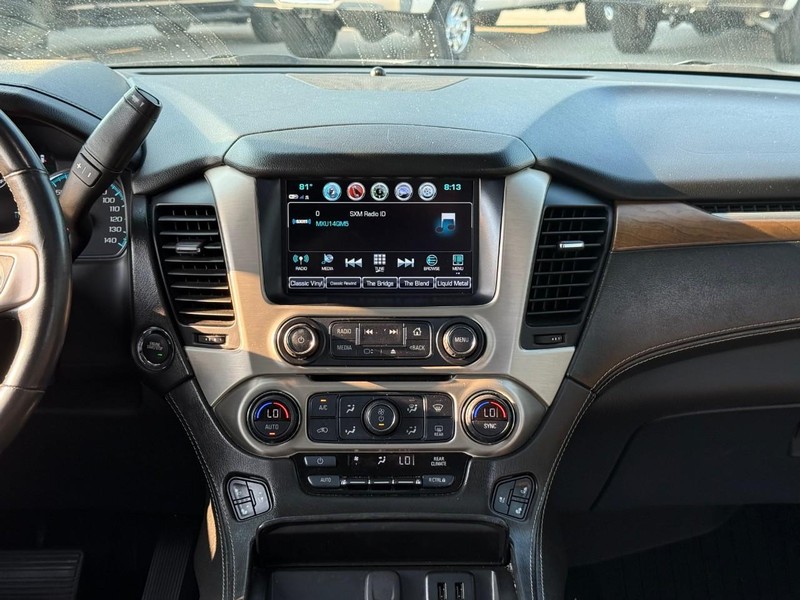 GMC Yukon Vehicle Image 17