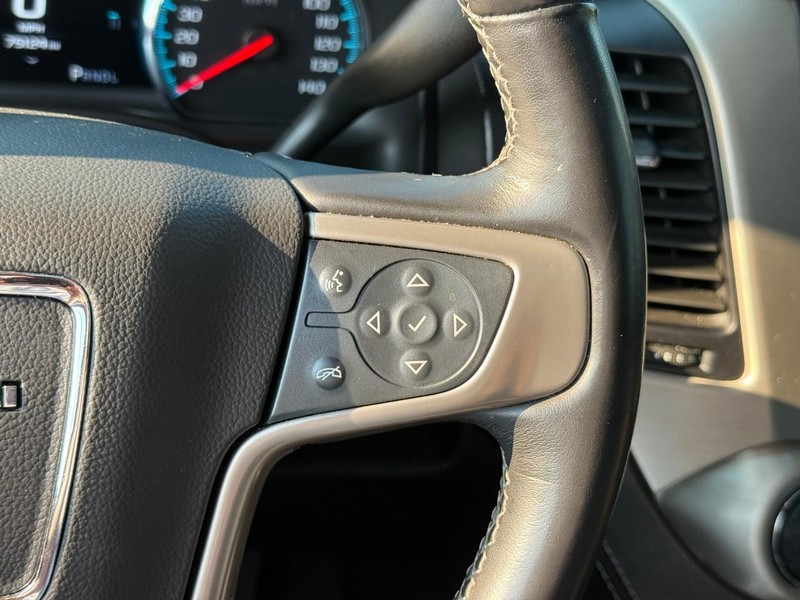 GMC Yukon Vehicle Image 26