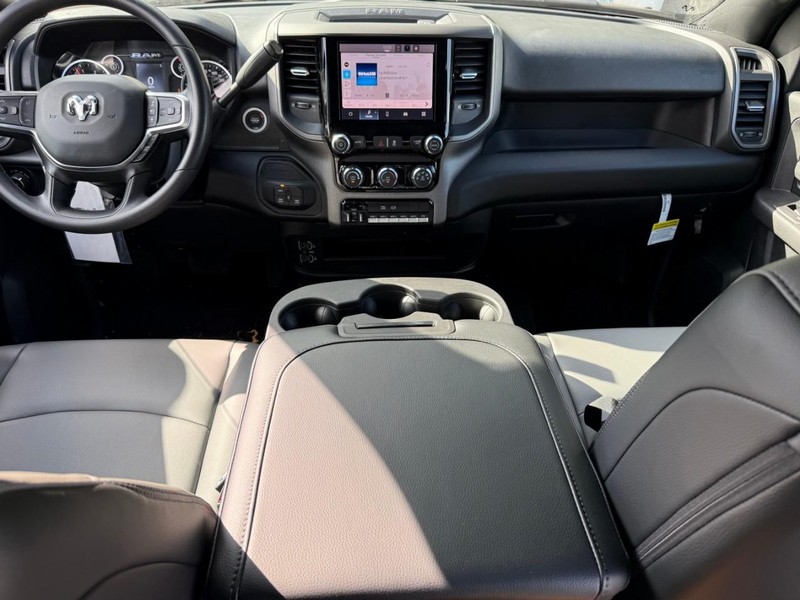 Ram 5500 Chassis Cab Vehicle Image 08