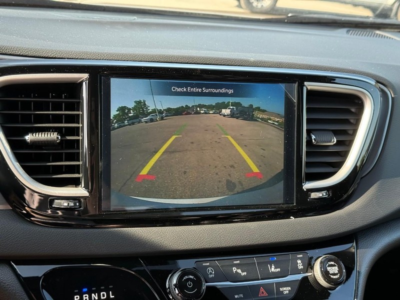 Chrysler Voyager Vehicle Image 20