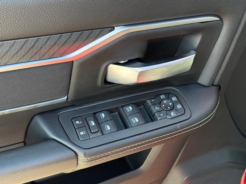 Ram 2500 Vehicle Image 13