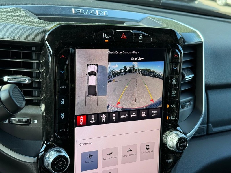 Ram 2500 Vehicle Image 17