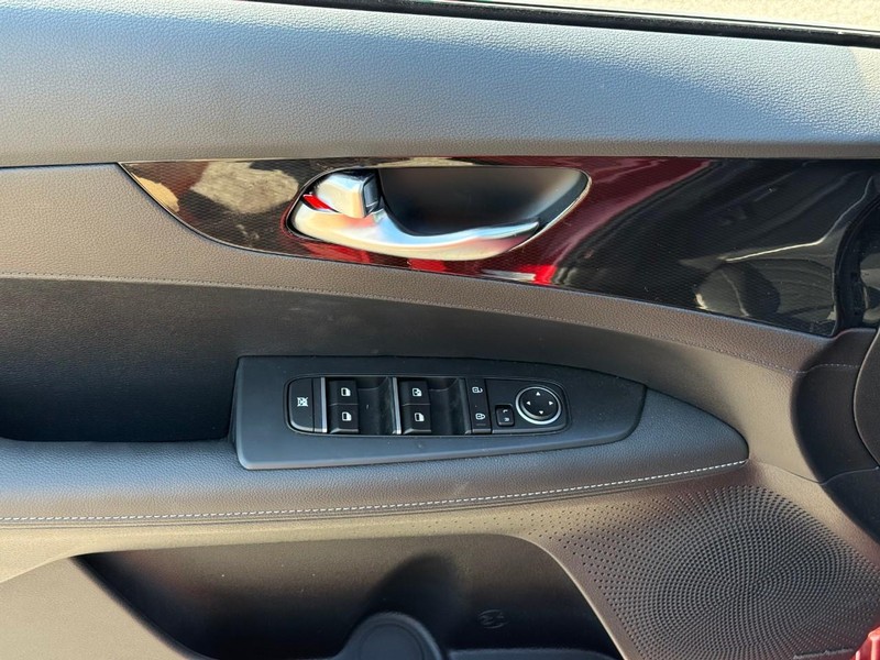 Kia Forte Vehicle Image 20