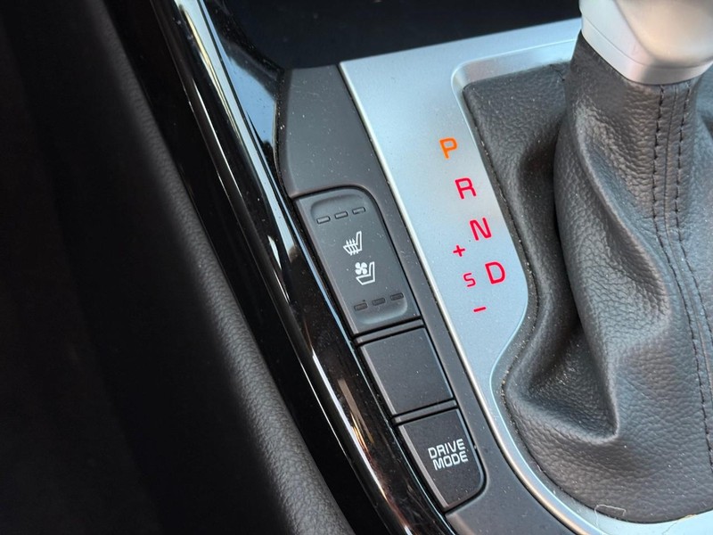 Kia Forte Vehicle Image 27