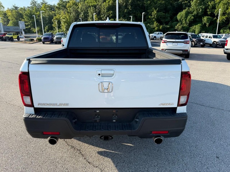 Honda Ridgeline Vehicle Image 09