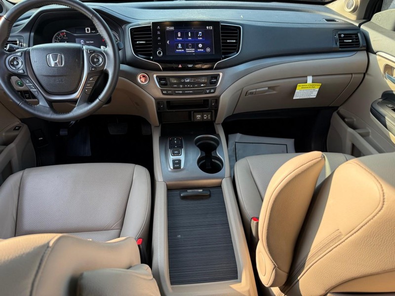 Honda Ridgeline Vehicle Image 15