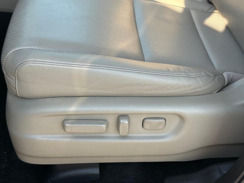 Honda Ridgeline Vehicle Image 23