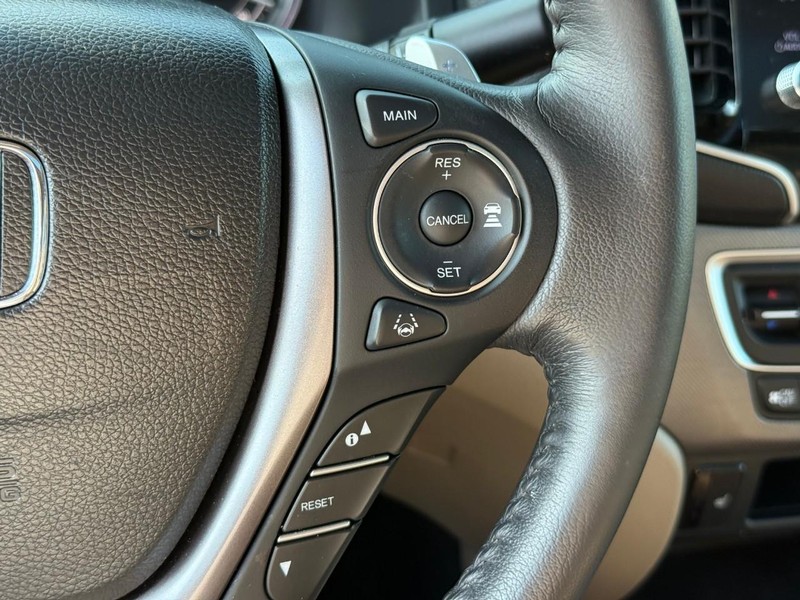 Honda Ridgeline Vehicle Image 25