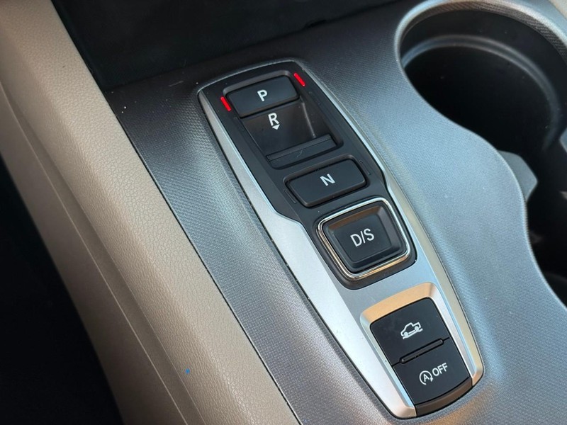 Honda Ridgeline Vehicle Image 27