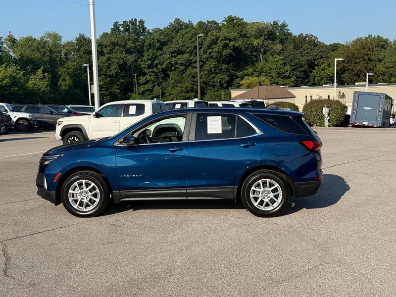 Chevrolet Equinox Vehicle Image 03