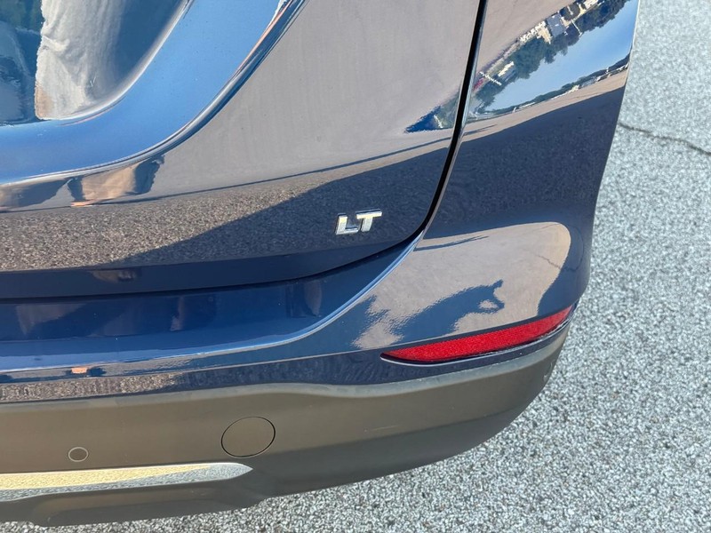Chevrolet Equinox Vehicle Image 07