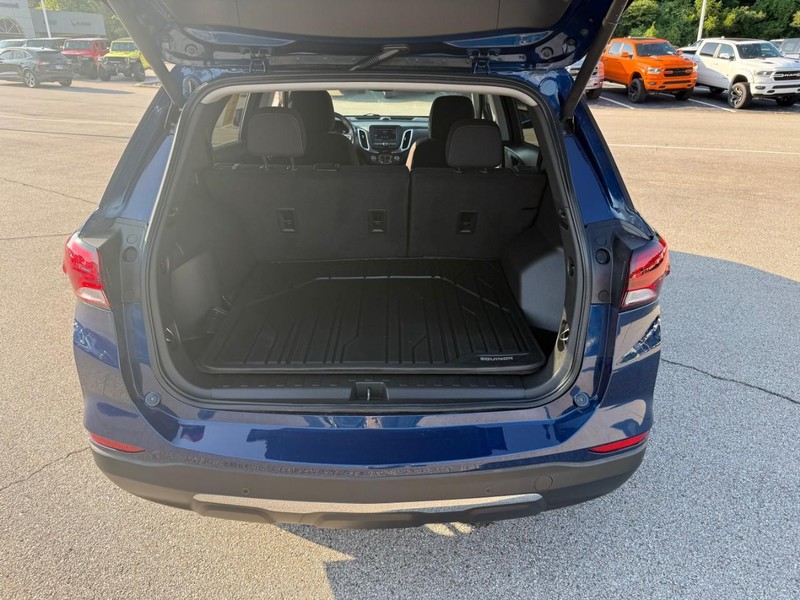 Chevrolet Equinox Vehicle Image 08