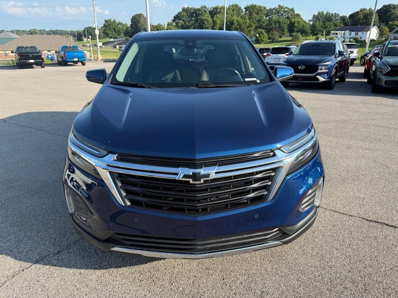 Chevrolet Equinox Vehicle Image 13