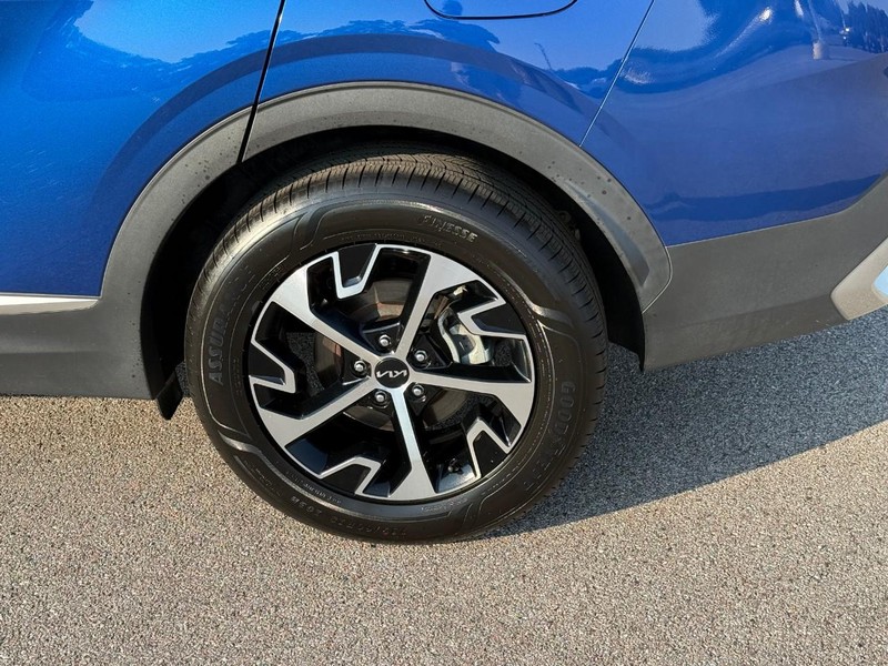 Kia Sportage Vehicle Image 05