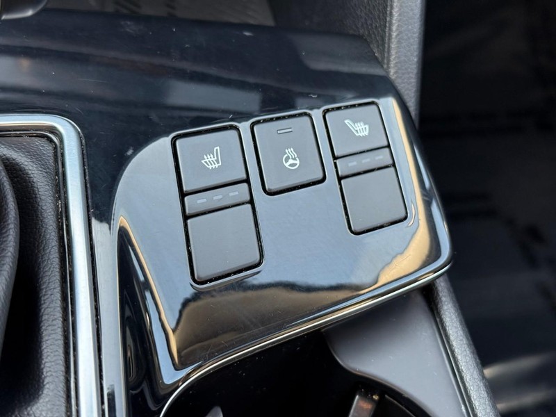 Kia Sportage Vehicle Image 26