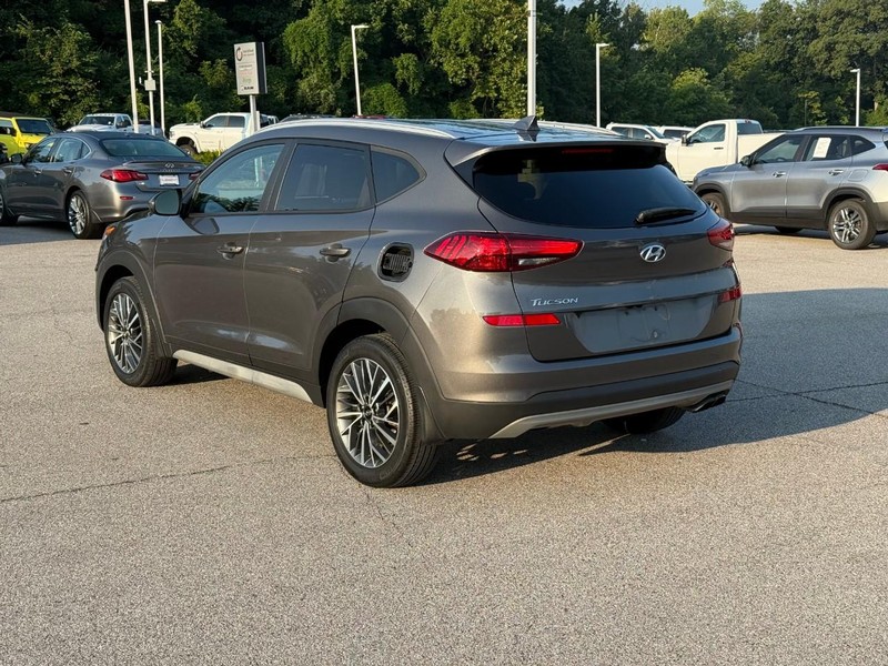 Hyundai Tucson Vehicle Image 04