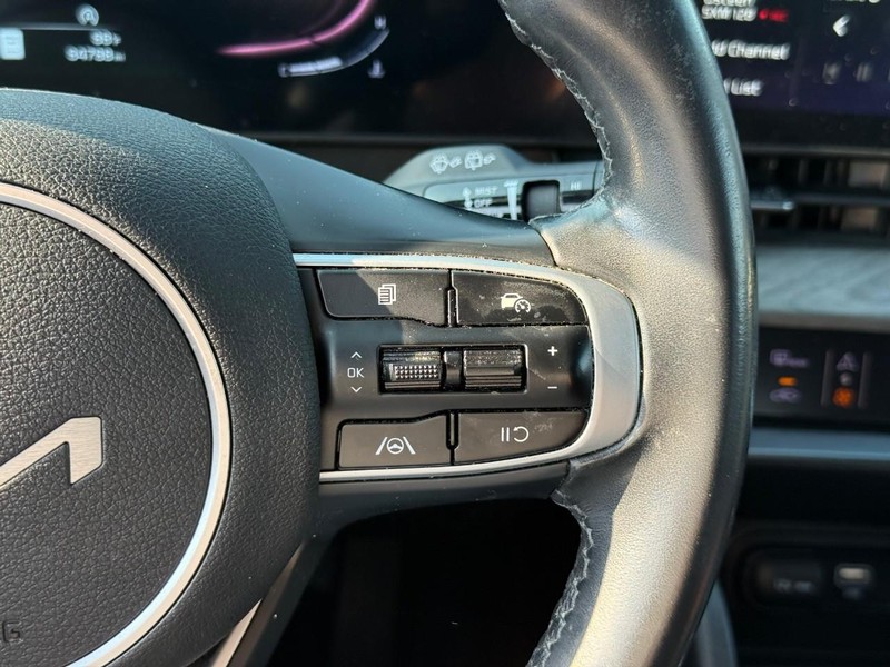 Kia Sportage Vehicle Image 23