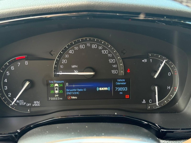 Cadillac XT5 Vehicle Image 25