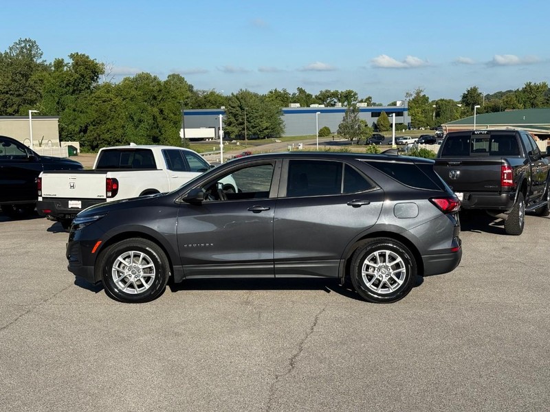Chevrolet Equinox Vehicle Image 03