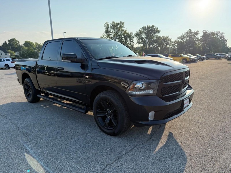 Ram 1500 Vehicle Image 12