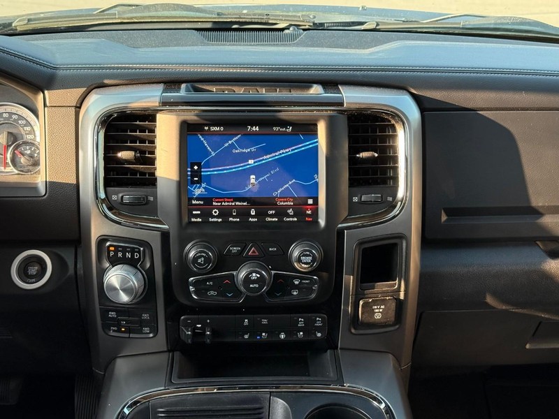 Ram 1500 Vehicle Image 17