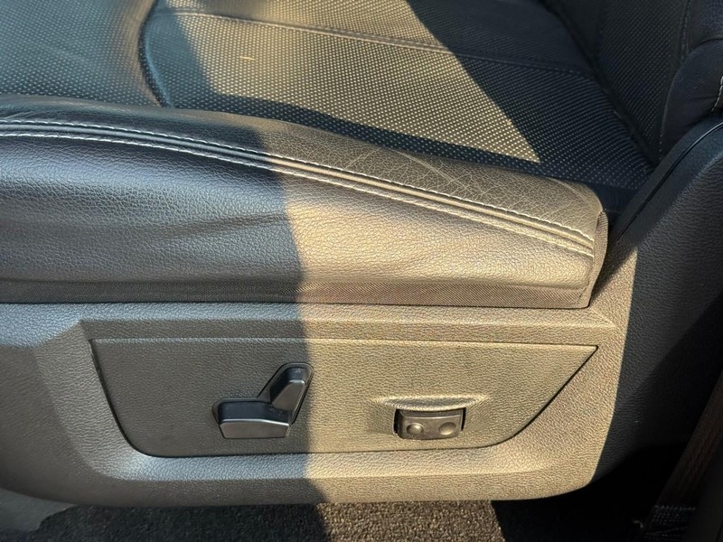 Ram 1500 Vehicle Image 21