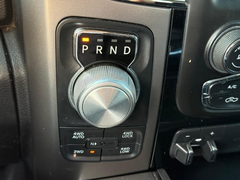 Ram 1500 Vehicle Image 25