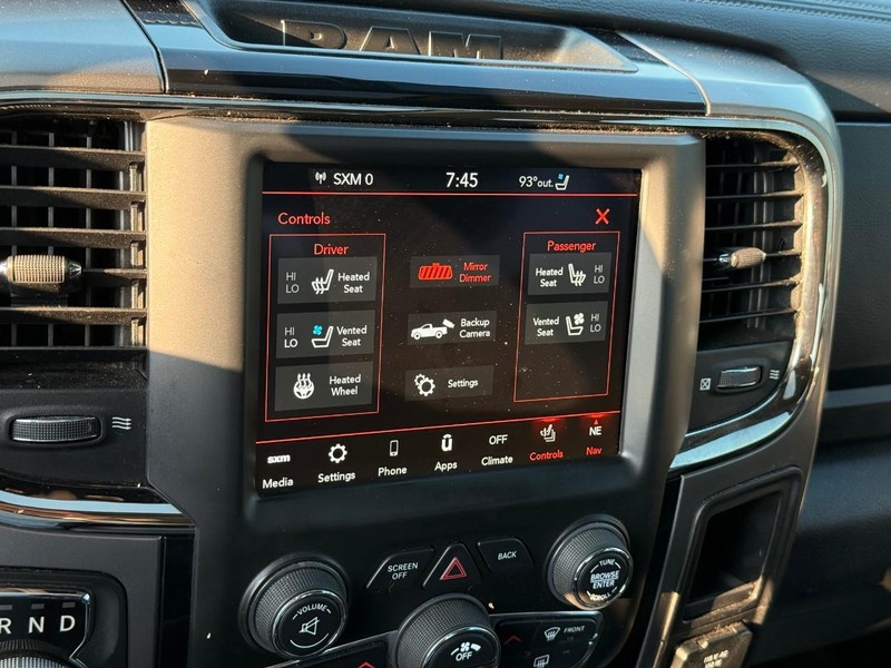 Ram 1500 Vehicle Image 26