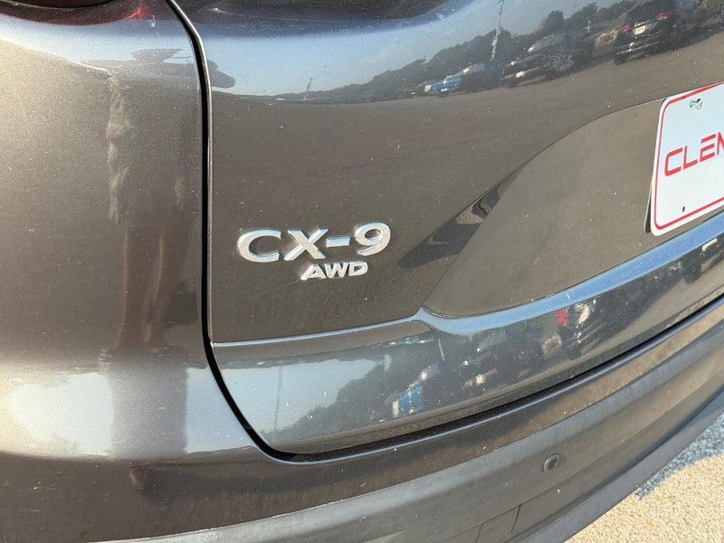 Mazda CX-9 Vehicle Image 07