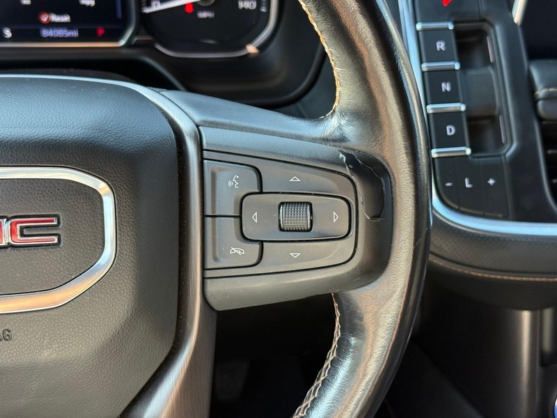 GMC Yukon Vehicle Image 29
