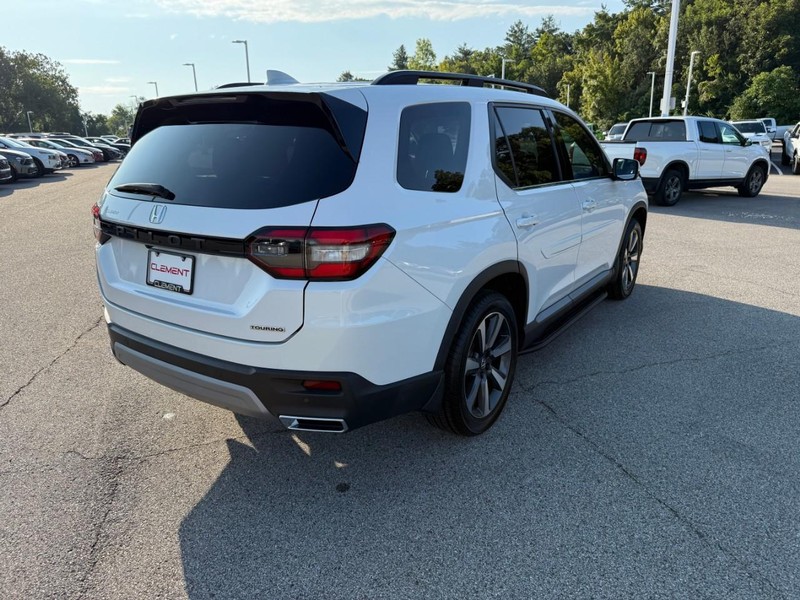 Honda Pilot Vehicle Image 11