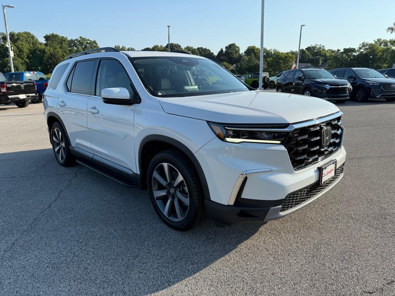 Honda Pilot Vehicle Image 12